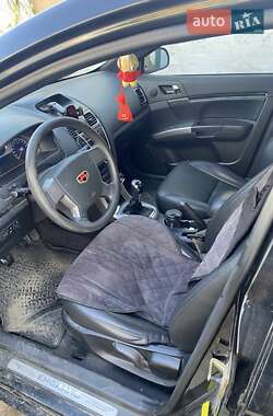 Седан Geely Emgrand 7 (EC7) 2013 в 