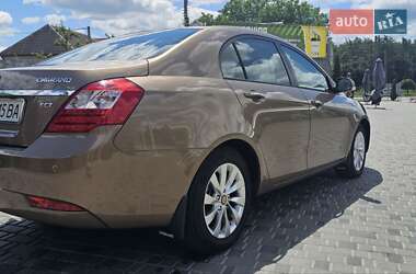 Седан Geely Emgrand 7 (EC7) 2012 в 