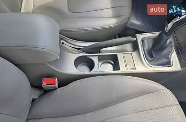 Седан Geely Emgrand 7 (EC7) 2012 в 