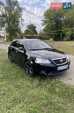 Хетчбек Geely Emgrand 7 (EC7) 2014 в 