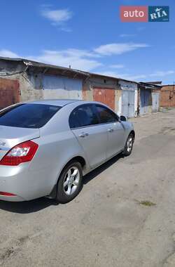 Седан Geely Emgrand 7 (EC7) 2014 в 