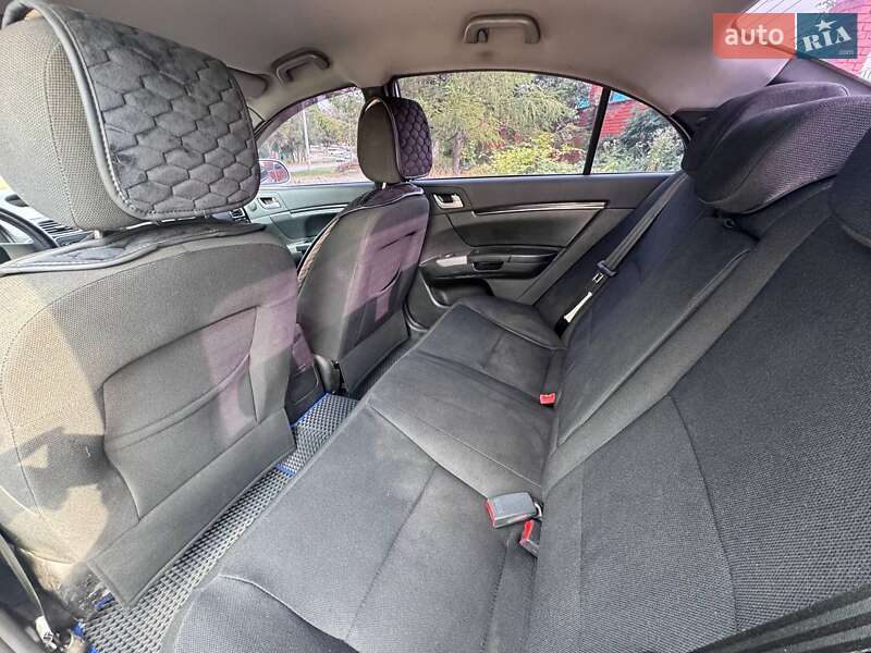 Седан Geely Emgrand 7 (EC7) 2014 в Запорожье