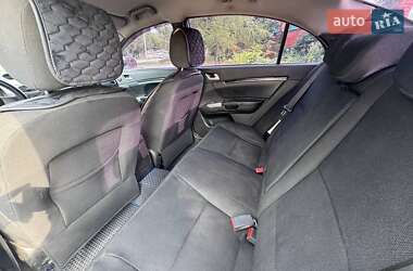 Седан Geely Emgrand 7 (EC7) 2014 в 