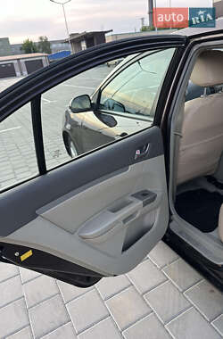 Седан Geely Emgrand 7 (EC7) 2012 в 