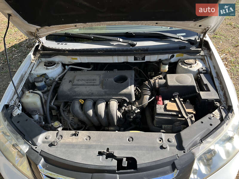 Седан Geely Emgrand 7 (EC7) 2011 в Кривом Роге