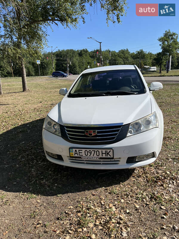 Седан Geely Emgrand 7 (EC7) 2011 в Кривом Роге