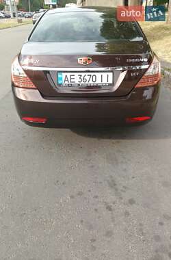 Седан Geely Emgrand 7 (EC7) 2012 в 