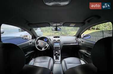 Седан Geely Emgrand 7 (EC7) 2013 в 