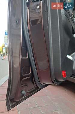 Седан Geely Emgrand 7 (EC7) 2013 в 