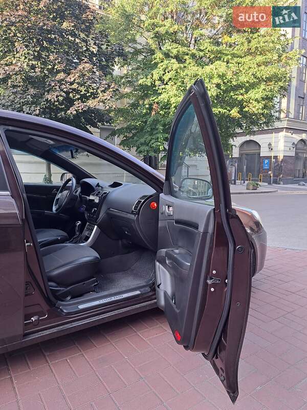 Седан Geely Emgrand 7 (EC7) 2013 в Дніпрі