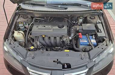 Седан Geely Emgrand 7 (EC7) 2013 в 