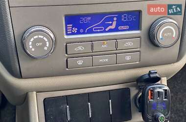 Седан Geely Emgrand 7 (EC7) 2011 в 