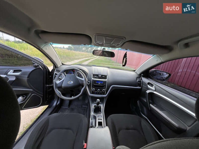 Седан Geely Emgrand 7 (EC7) 2016 в Києві