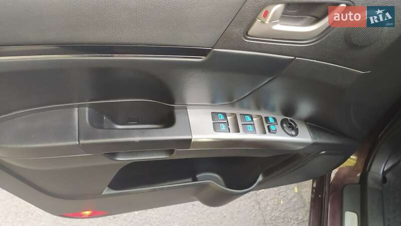 Хэтчбек Geely Emgrand 7 (EC7) 2014 в Ровно