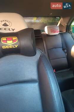 Седан Geely Emgrand 7 (EC7) 2014 в 