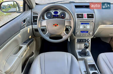 Седан Geely Emgrand 7 (EC7) 2012 в 