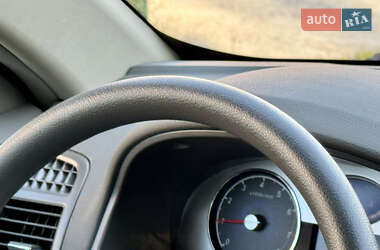 Седан Geely Emgrand 7 (EC7) 2012 в 