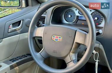 Седан Geely Emgrand 7 (EC7) 2012 в 