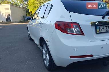 Хетчбек Geely Emgrand 7 (EC7) 2014 в 