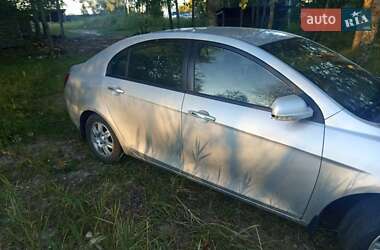 Седан Geely Emgrand 7 (EC7) 2013 в 