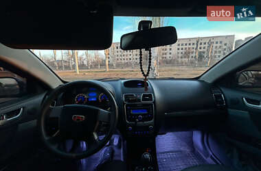 Седан Geely Emgrand 7 (EC7) 2013 в 