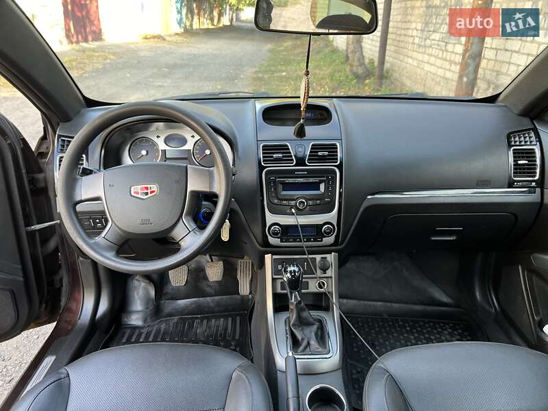 Хетчбек Geely Emgrand 7 (EC7) 2013 в Кривому Розі