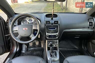 Хетчбек Geely Emgrand 7 (EC7) 2013 в 