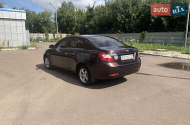 Седан Geely Emgrand 7 (EC7) 2012 в 