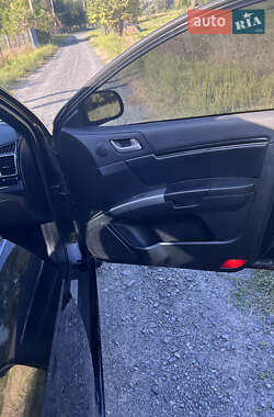 Седан Geely Emgrand 7 (EC7) 2014 в  фото 10 Седан Geely Emgrand 7 (EC7) 2014 в
