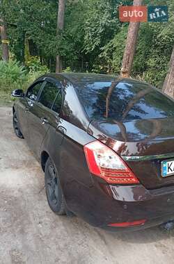 Седан Geely Emgrand 7 (EC7) 2014 в 