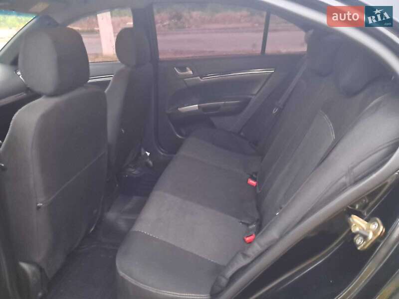 Седан Geely Emgrand 7 (EC7) 2013 в Миколаєві