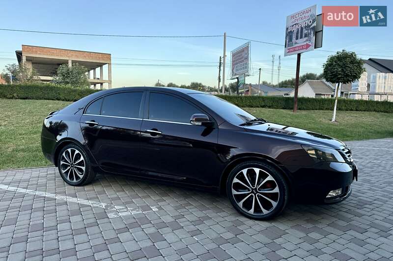 Седан Geely Emgrand 7 (EC7) 2013 в Чернівцях