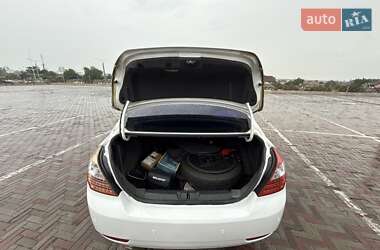 Седан Geely Emgrand 7 (EC7) 2013 в 