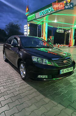 Седан Geely Emgrand 7 (EC7) 2014 в 