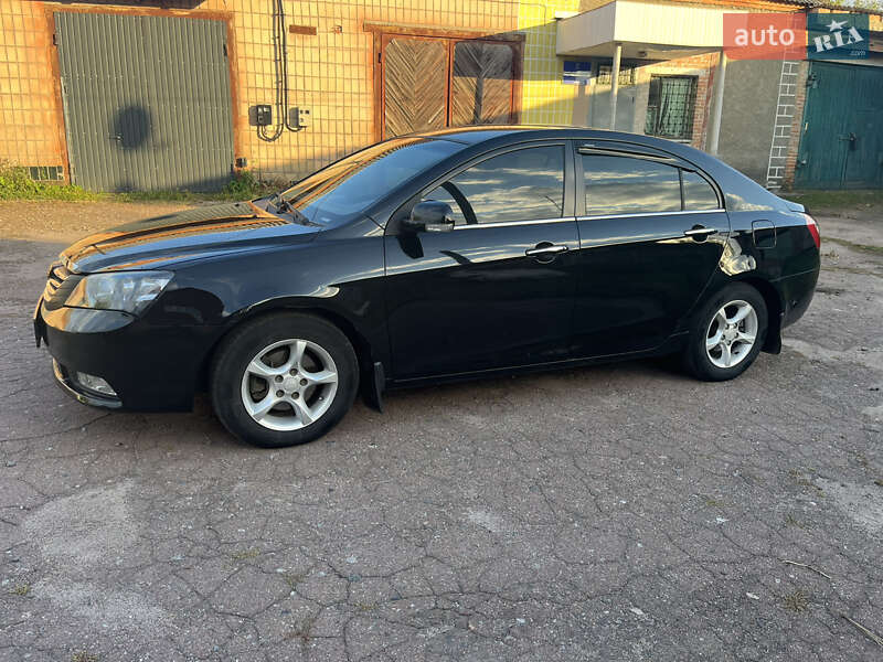Седан Geely Emgrand 7 (EC7) 2013 в Мене