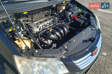 Седан Geely Emgrand 7 (EC7) 2012 в 