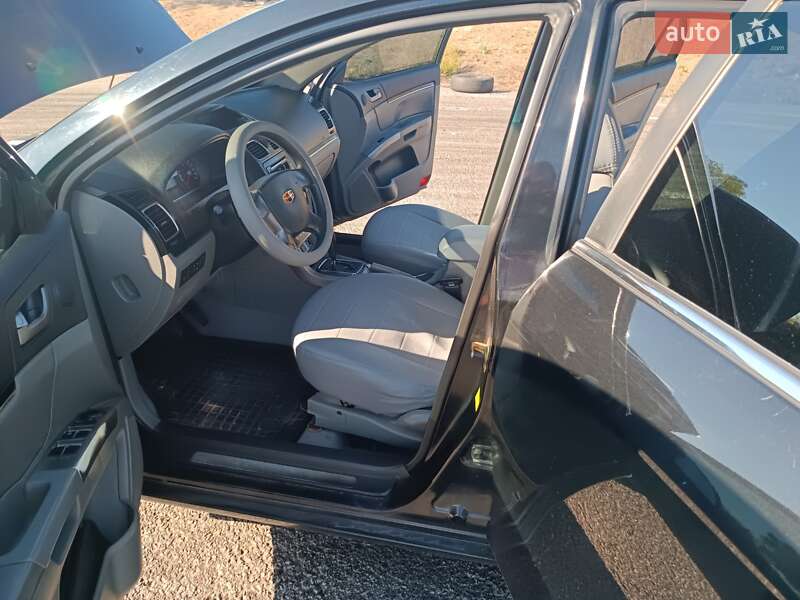 Седан Geely Emgrand 7 (EC7) 2012 в Днепре