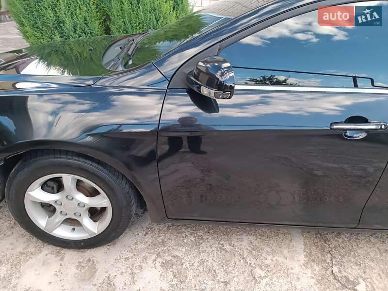 Седан Geely Emgrand 7 (EC7) 2012 в Днепре