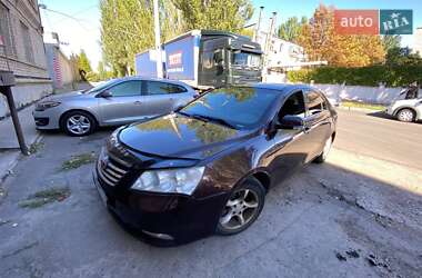 Седан Geely Emgrand 7 (EC7) 2012 в 