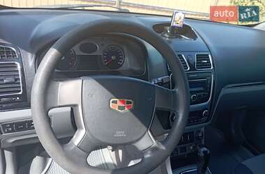 Хэтчбек Geely Emgrand 7 (EC7) 2012 в 