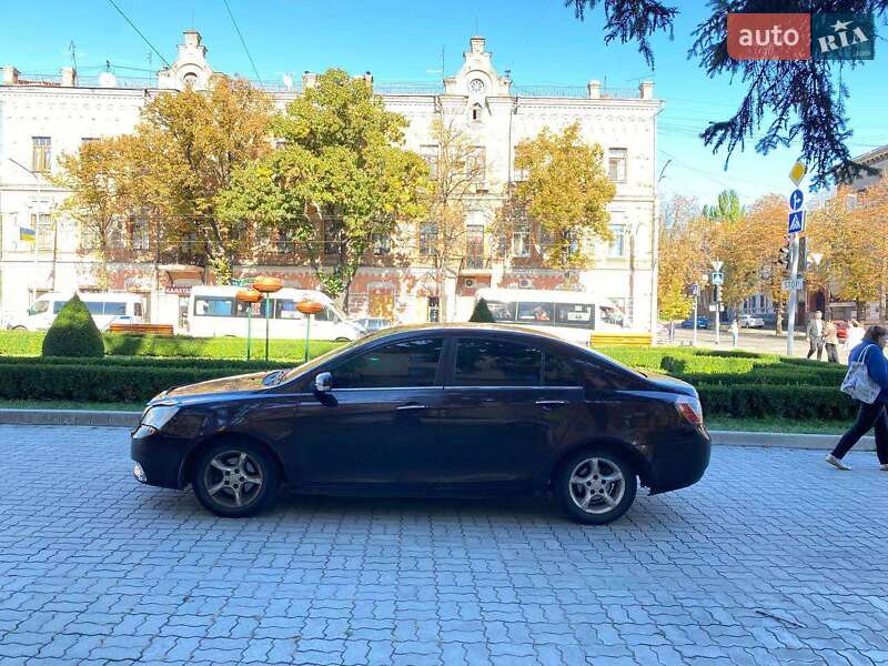 Седан Geely Emgrand 7 (EC7) 2012 в Николаеве фото 5 Седан Geely Emgrand 7 (EC7) 2012 в Николаеве