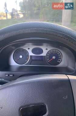 Седан Geely Emgrand 7 (EC7) 2012 в 