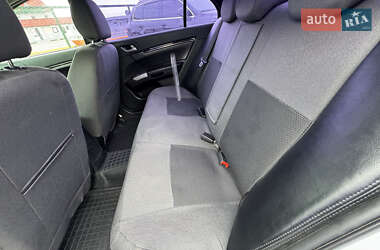Седан Geely Emgrand 7 (EC7) 2013 в 