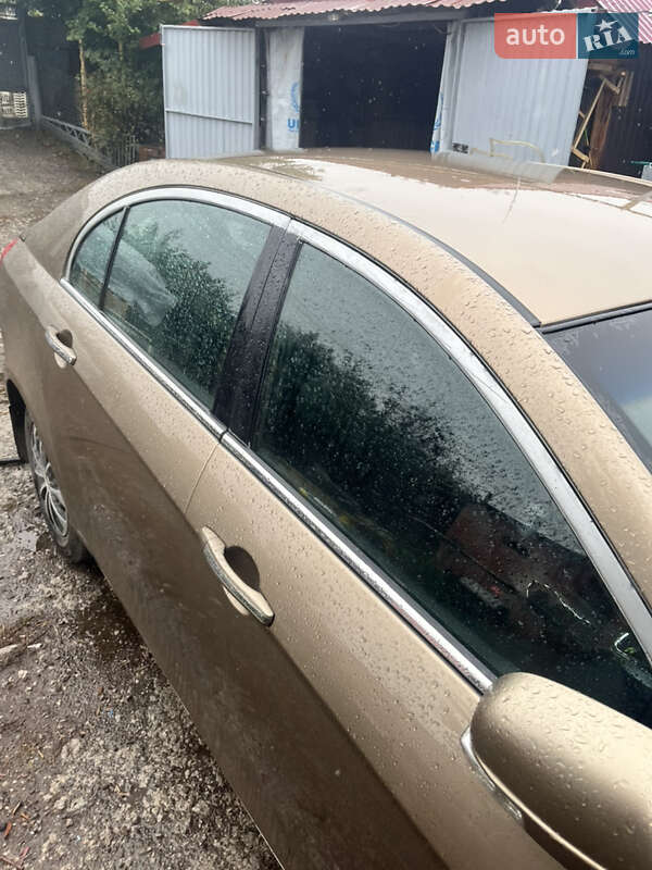 Седан Geely Emgrand 7 (EC7) 2013 в Новомосковську