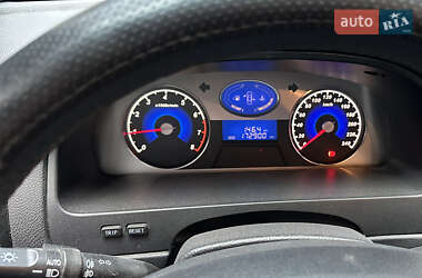 Седан Geely Emgrand 7 (EC7) 2013 в 