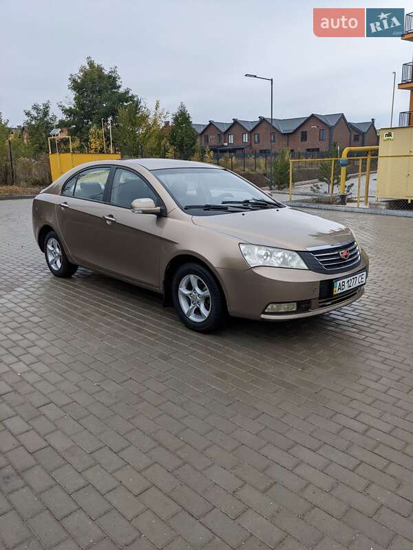 Седан Geely Emgrand 7 (EC7) 2011 в 