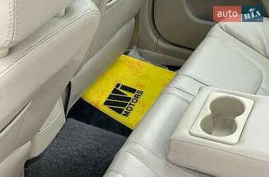 Седан Geely Emgrand 7 (EC7) 2012 в 