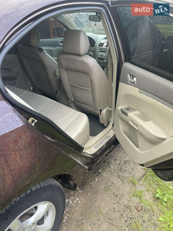 Седан Geely Emgrand 7 (EC7) 2011 в Львове