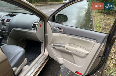 Седан Geely Emgrand 7 (EC7) 2012 в 