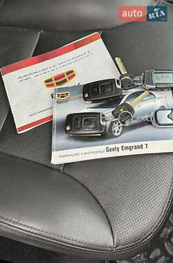 Хетчбек Geely Emgrand 7 (EC7) 2014 в 